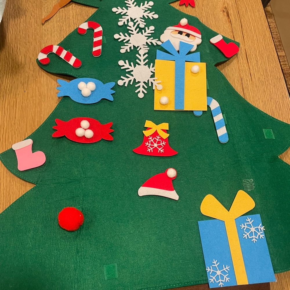 Festive Felt Christmas Tree with Ornaments